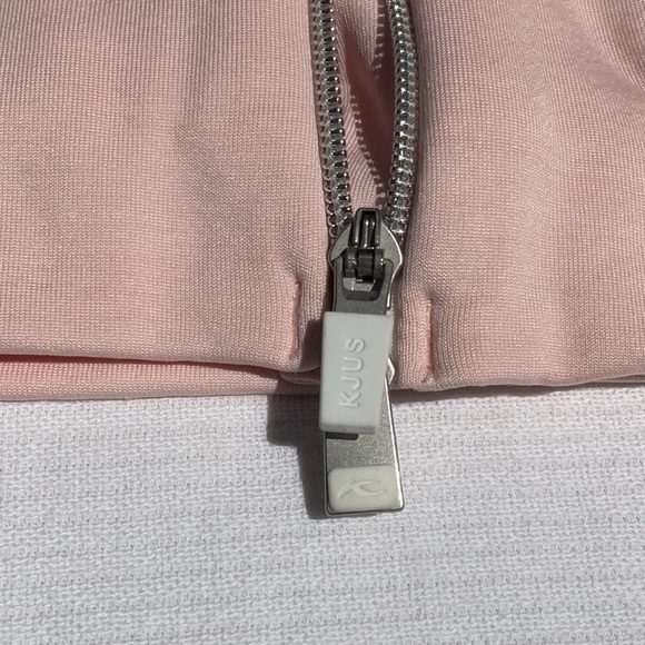 KJUS Mirrabell Jacket, Size 36 (US Small) - Picture 4 of 10